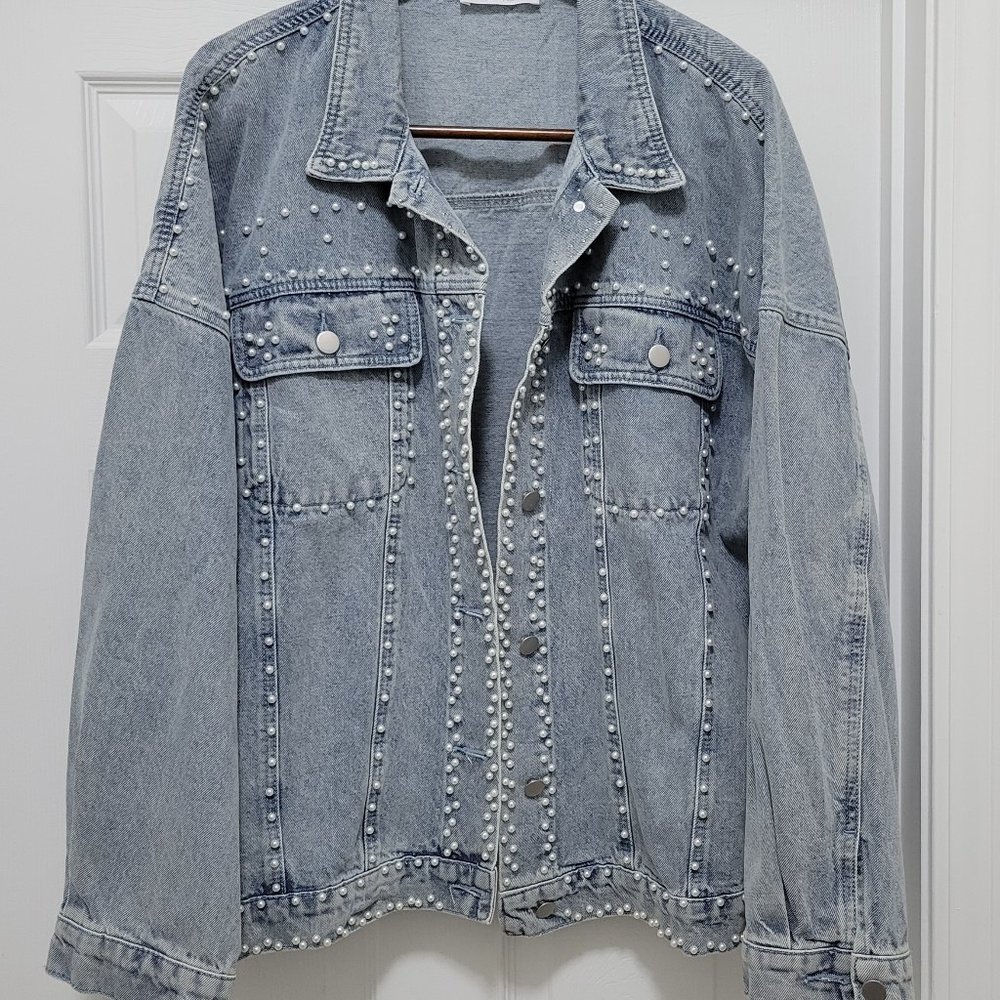 Denim Trucker Jacket Embellished With Pearl Beading Details XL